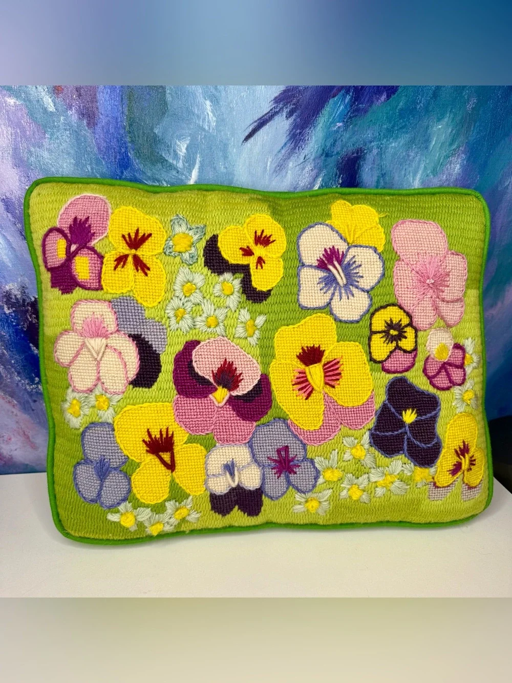 Pansy Flower Crewel Point Pillow Columbia Minerva Completed Vintage Embroidery